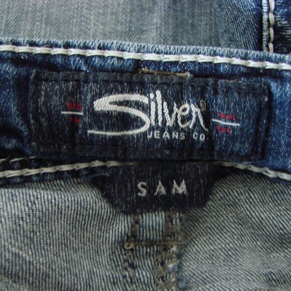 Silver Jeans Sam Jean Short Cuffed Distressed High Rise Size 26 4.5" Inseam - Picture 4 of 14